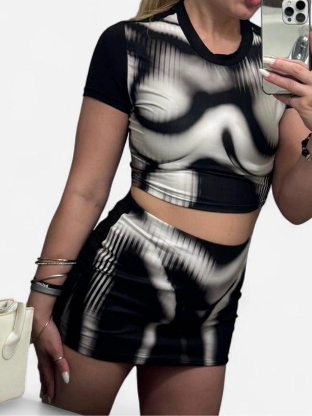 SHEIN Black & White Abstract Print Mini Skirt
